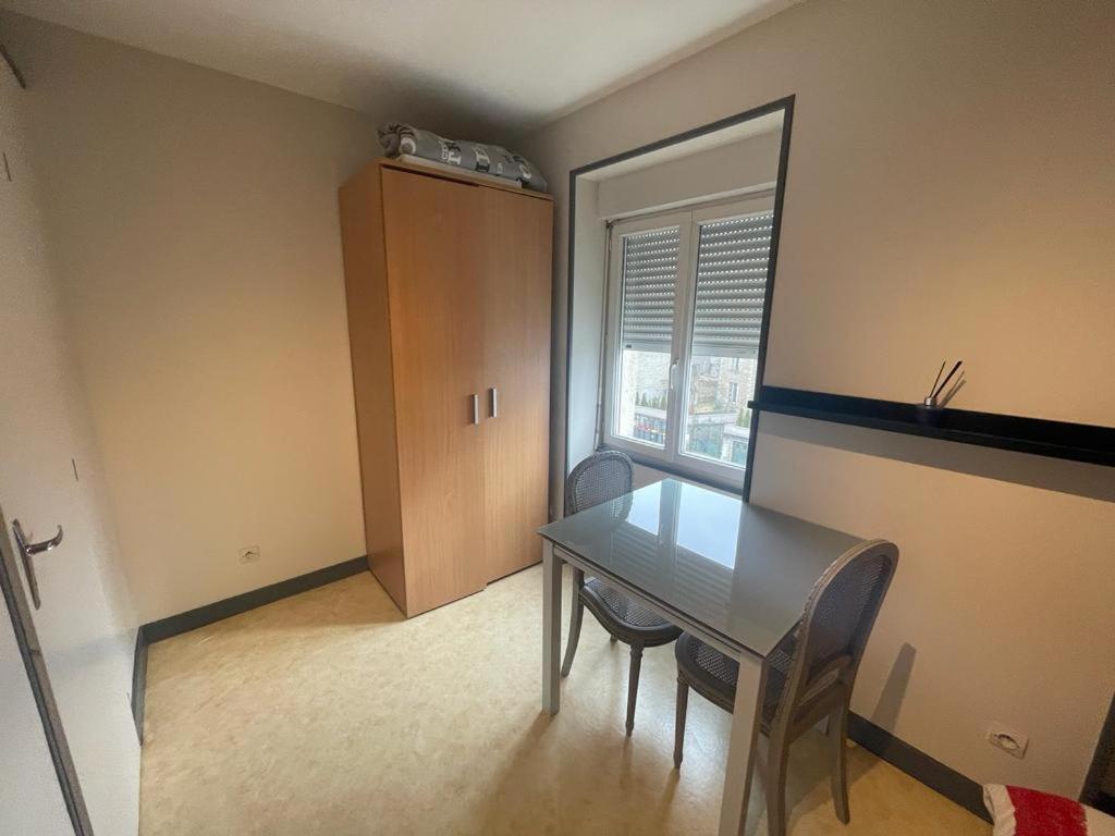 Studio Agreable Et Lumineux Apartment Niort Luaran gambar